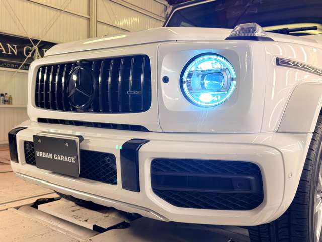Mercedes-Benz G-Class 12