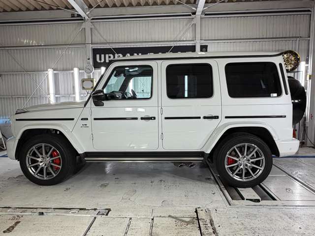 Mercedes-Benz G-Class 7