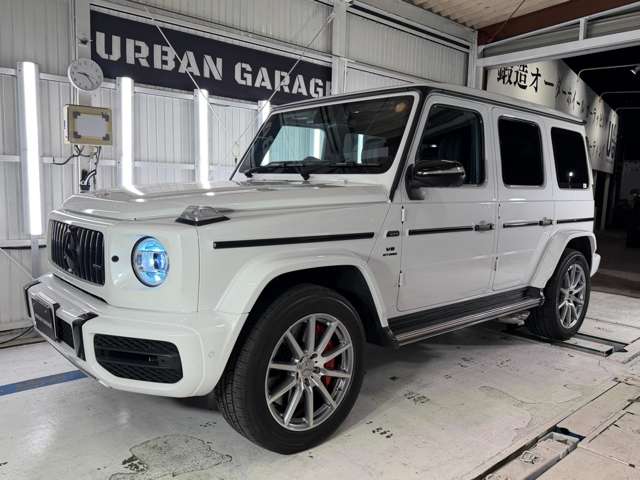 Mercedes-Benz G-Class 8