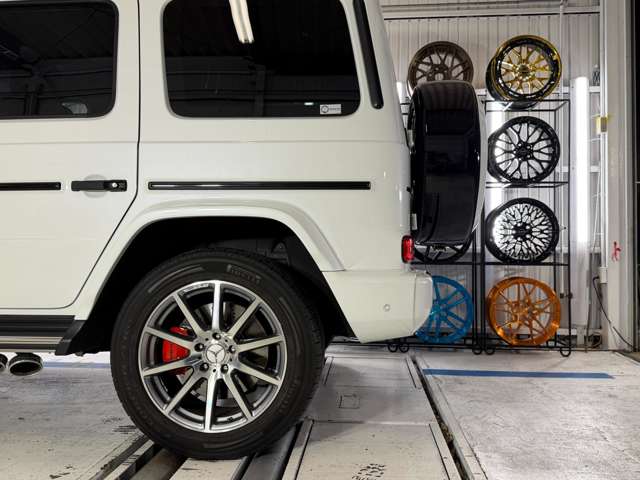Mercedes-Benz G-Class 10