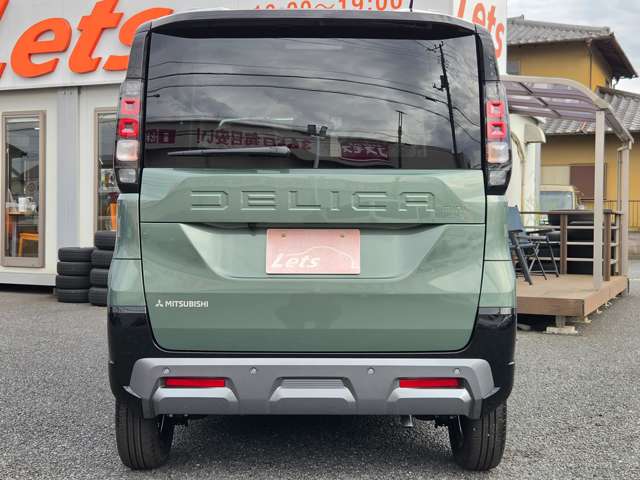 Mitsubishi Delica Mini 7