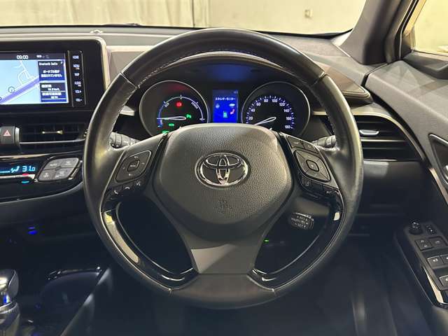 Toyota C-HR 11