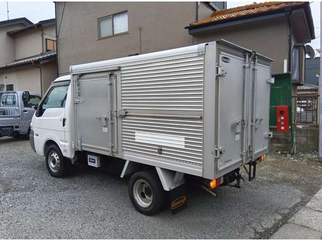 Mazda Bongo Truck 9
