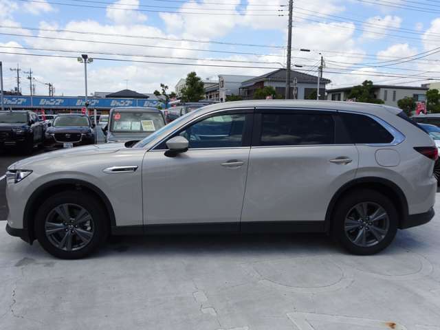 Mazda CX-80 12