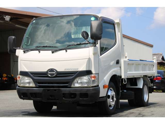 Hino Dutro 11