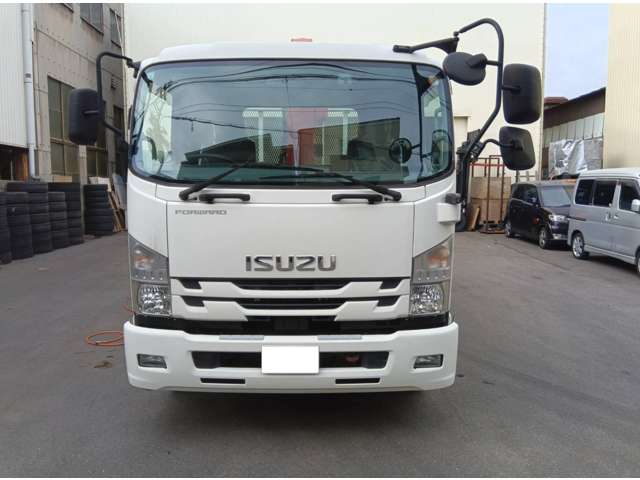 Isuzu Forward 3