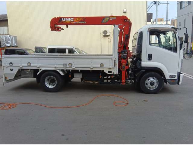 Isuzu Forward 9