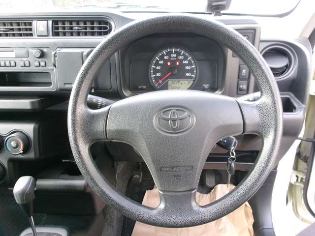 Toyota Probox Van 8