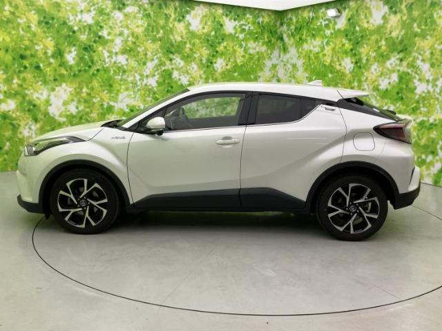 Toyota C-HR 4