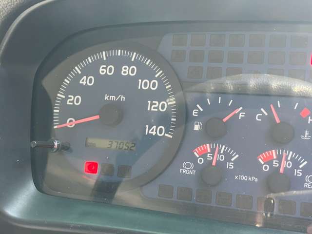 Hino Ranger 12
