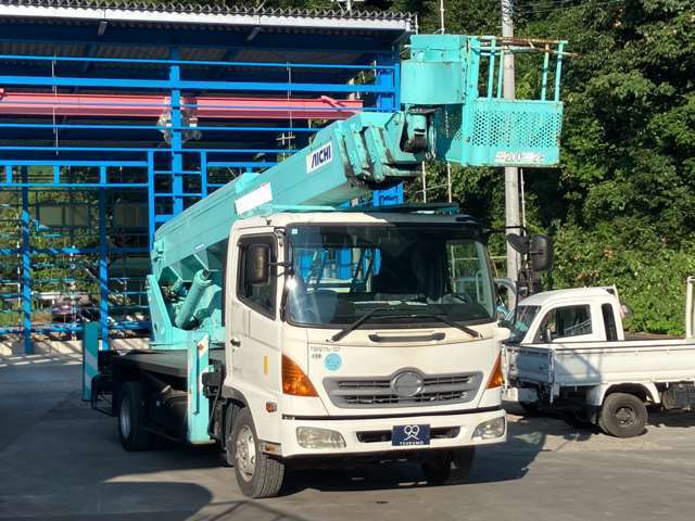 Hino Ranger 8