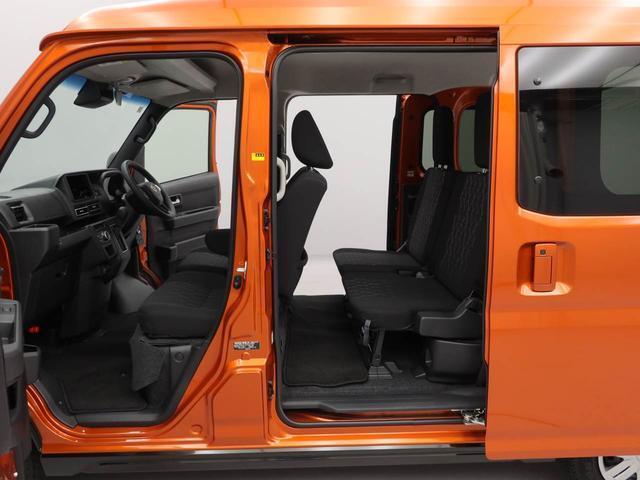Daihatsu Atrai 11