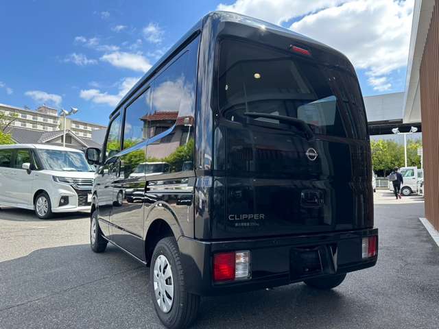 Nissan NV100 Clipper 12