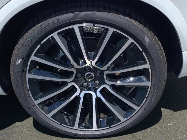 Volvo XC90 4
