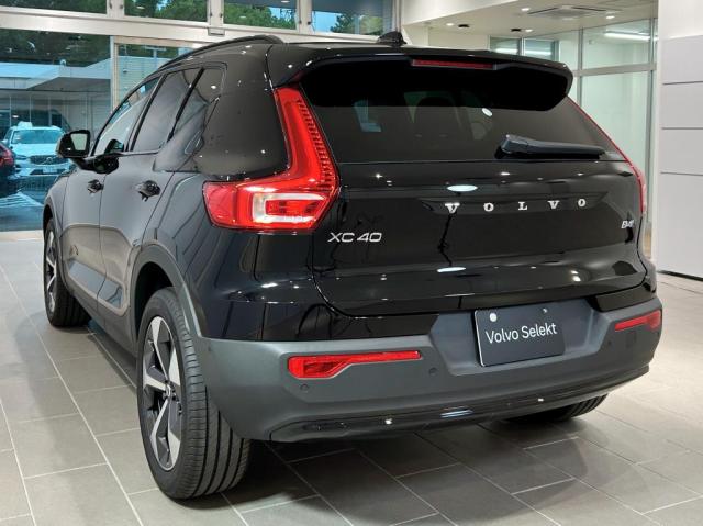Volvo XC40 6