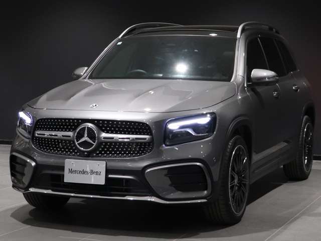 Mercedes-Benz GLB 8