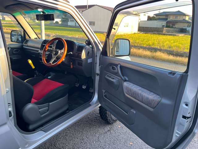 Suzuki Jimny 2