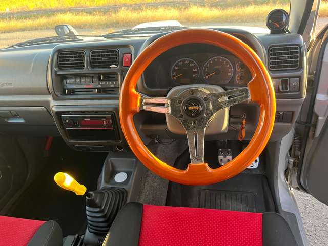 Suzuki Jimny 7