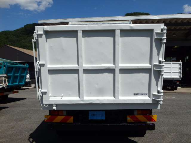 Isuzu Forward 7