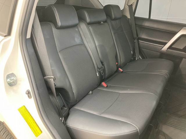 Toyota Land Cruiser Prado 12