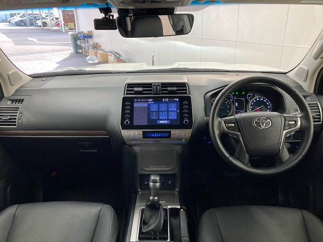 Toyota Land Cruiser Prado 2