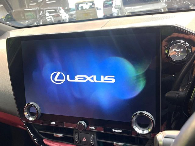 Lexus NX 5