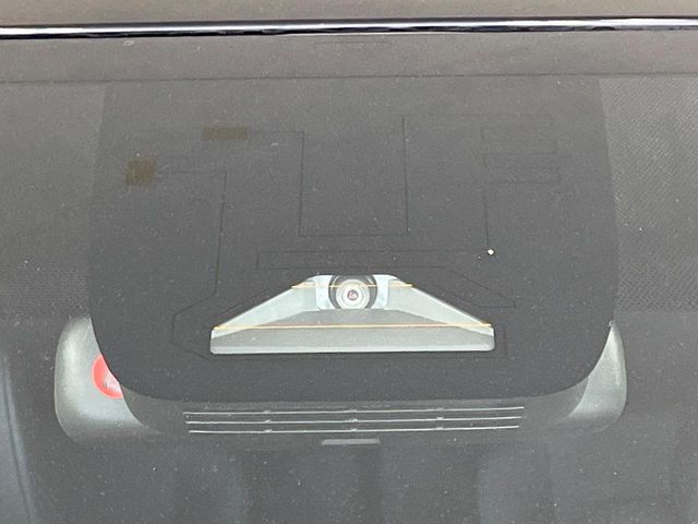 Toyota Voxy 5