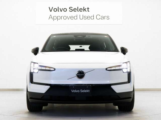 Volvo EX30 9
