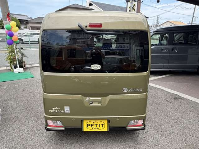 Daihatsu Atrai 6