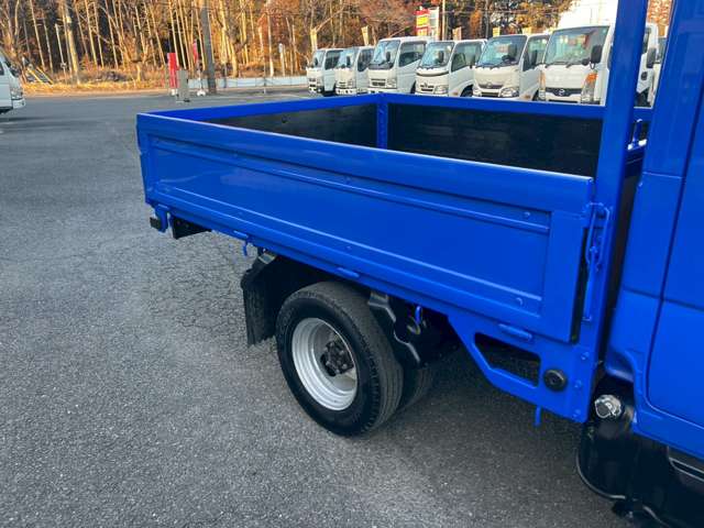 Isuzu Elf 11