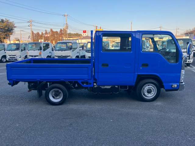Isuzu Elf 4