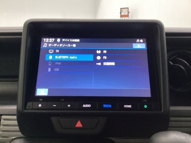 Honda N-VAN 8