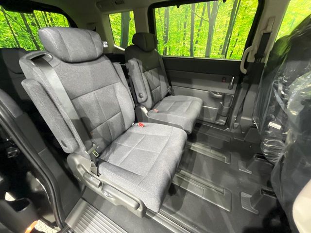 Honda Stepwgn 10