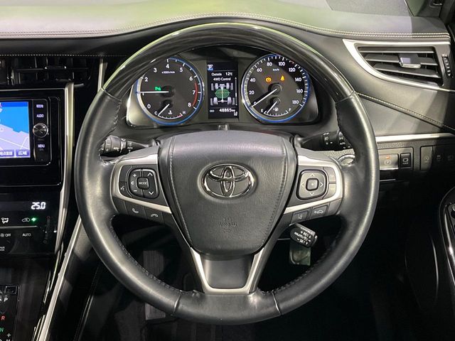 Toyota Harrier 11