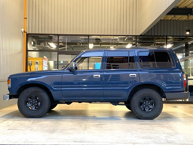 Toyota Land Cruiser 80 11