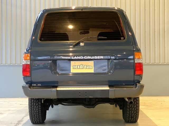 Toyota Land Cruiser 80 12
