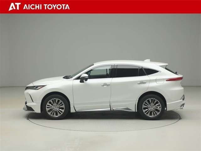 Toyota Harrier 3