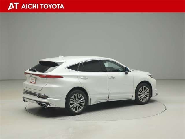 Toyota Harrier 6
