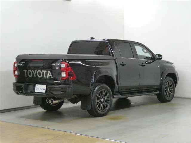 Toyota Hilux 5