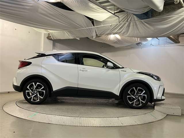 Toyota C-HR 8