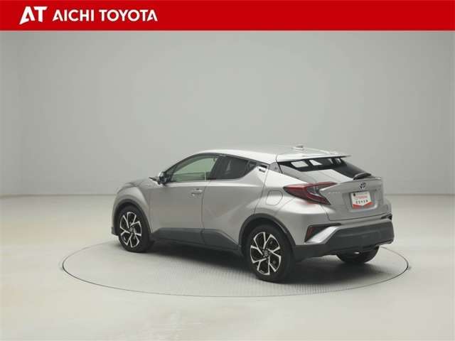 Toyota C-HR 4
