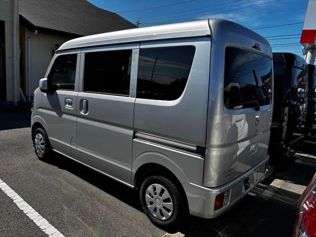 Nissan NV100 Clipper 11