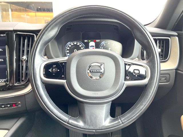 Volvo XC60 11