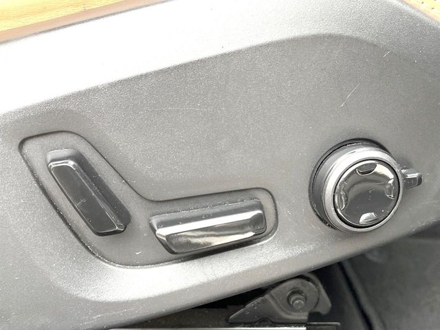 Volvo XC60 10