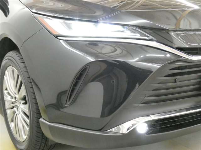 Toyota Harrier 9