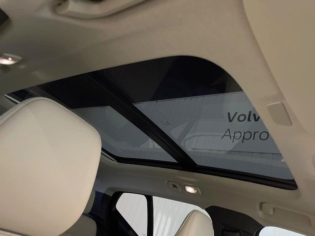Volvo XC40 5