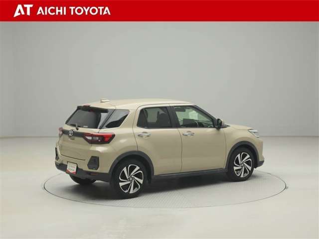 Toyota Raize 6