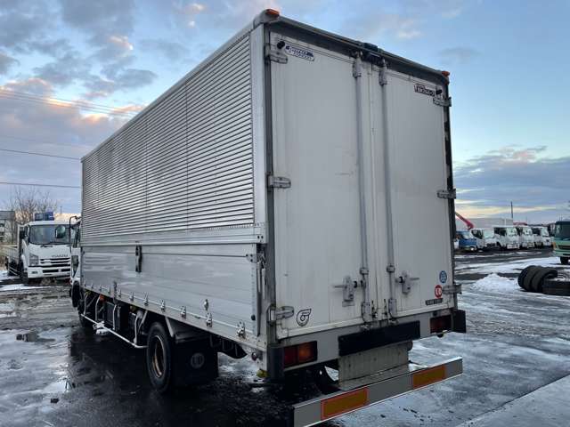 UD Trucks Condor 6