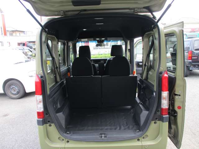 Honda N-VAN 8