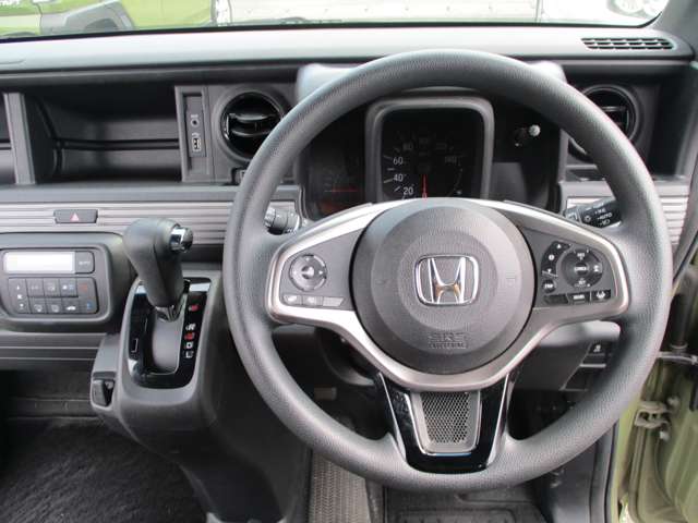 Honda N-VAN 10